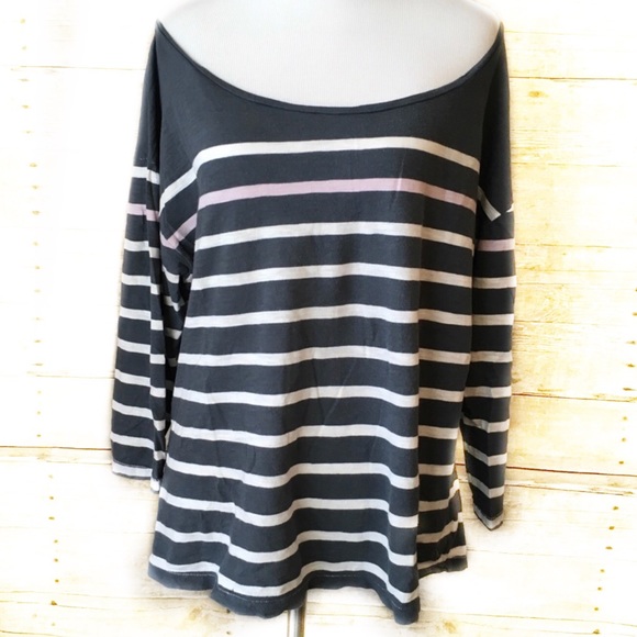 American Eagle Outfitters Tops - American Eagle Striped Gray Pink White Top